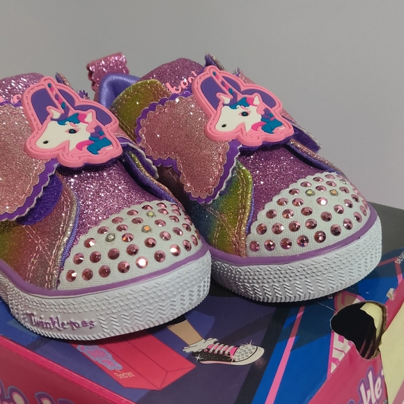 TWINKLE TOES SHUFFLE LITE SPARKLE PALS - Picture 6 of 9